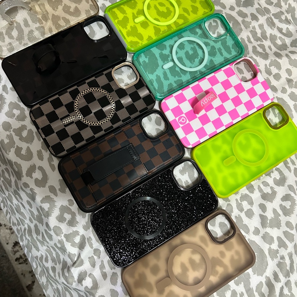 Stylish Phone Case Set - Black, Green, Pink, Brown